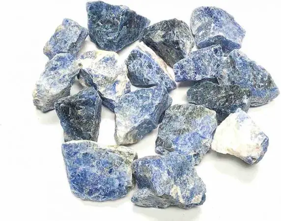 Blue Kyanite: The Only Guide You Need - Gemstonist