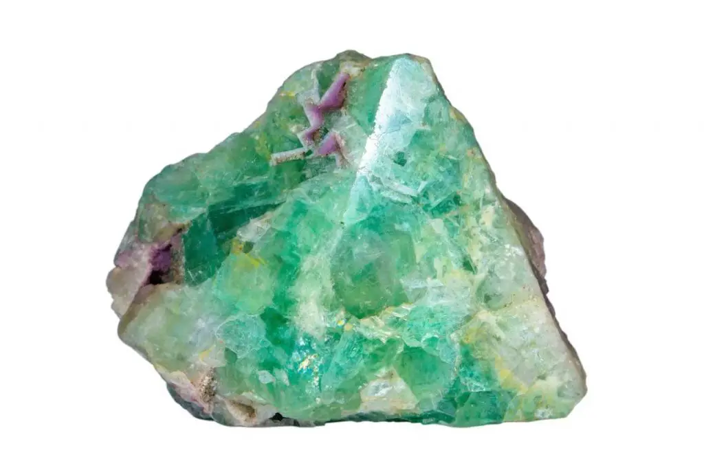 Green Fluorite: Meaning, Properties & Uses (2023 Updated) - Gemstonist